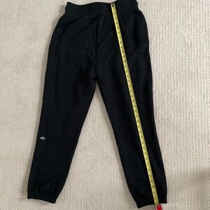 NWOT ALO Yoga Chill Sweatpant Please Read Description